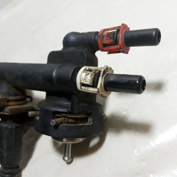 Flauta Com Bicos Injeção Ford Escort 1.6 8v