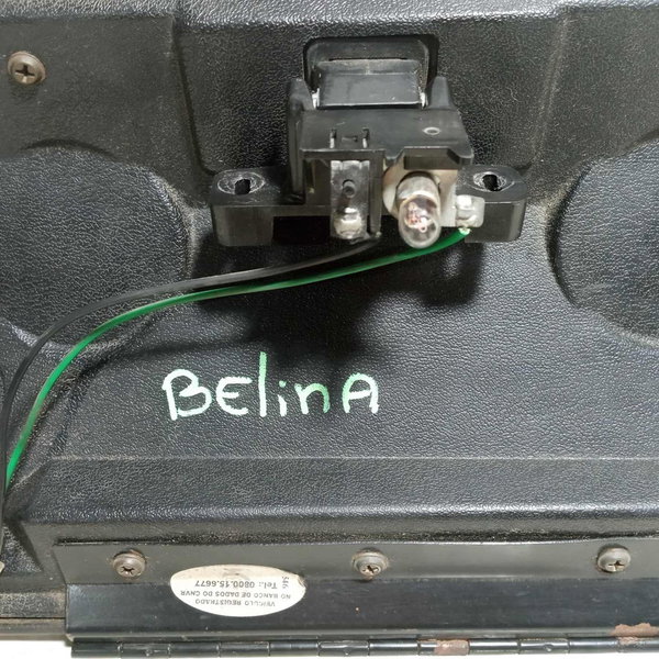 Tampa Porta Luvas Belina