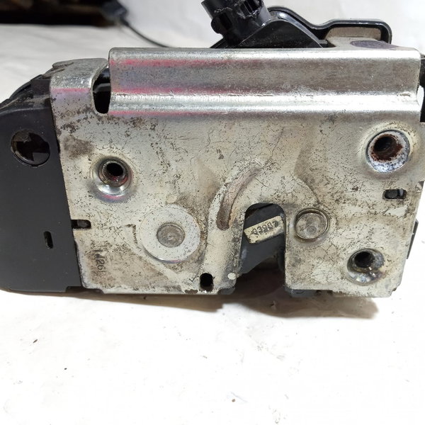 Fechadura Porta Traseira Direita Renault Megane 2007
