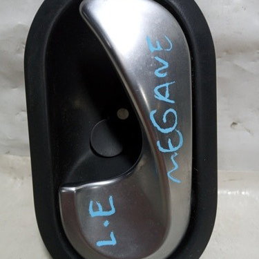 Maçaneta Interna Traseira L. Esquerda Renault Megane 2007 Traseira
