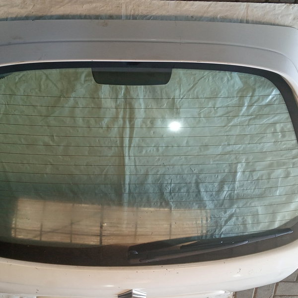 Capo Tampa Traseira Com Vidro Citroen Xsara Picasso 2005