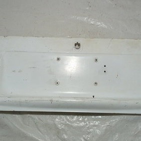 Tampa Traseira Inferior  Vw Kombi 2011  Branco