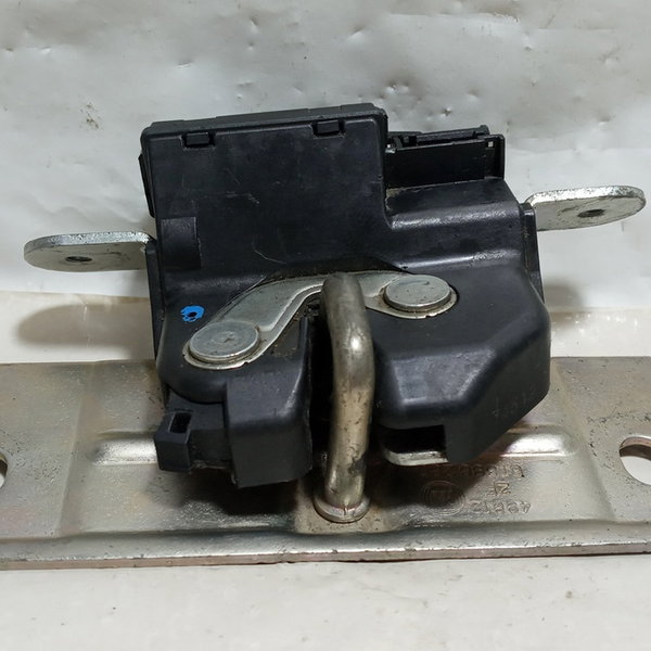 Fechadura Tampa Porta Malas Fiat Punto 2012
