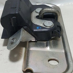 Fechadura Tampa Porta Malas Fiat Punto 2012