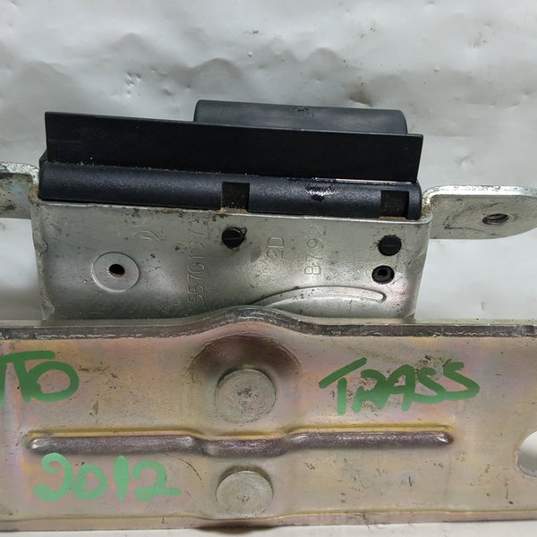 Fechadura Tampa Porta Malas Fiat Punto 2012