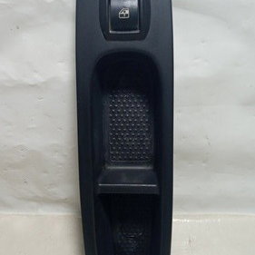 Botão Vidro Elétrico Puxador Diant. Direito Fiat Punto 2012