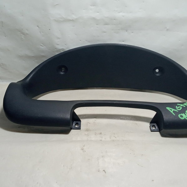 Moldura Painel Instrumento Gm Astra 1995 Quadrado