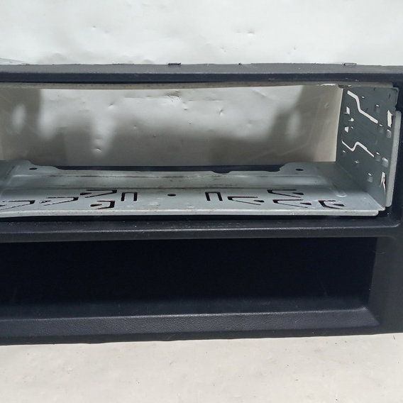 Moldura De Som / Porta Objetos Gm Meriva 2009