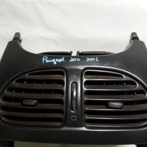 Difusor Central Moldura Painel Peugeot 206 2001
