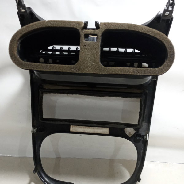Difusor Central Moldura Painel Peugeot 206 2001