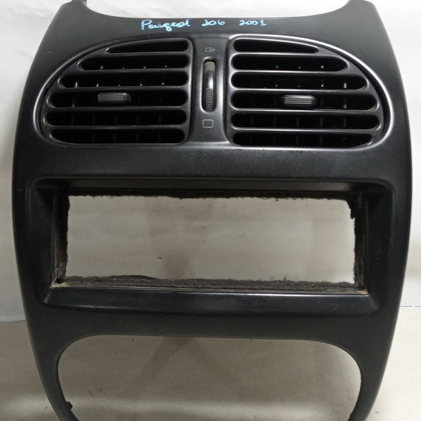 Difusor Central Moldura Painel Peugeot 206 2001