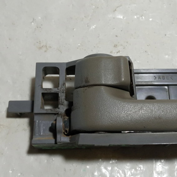 Maçaneta Interna Traseira Esquerda Toyota Corolla 2004 Traseira
