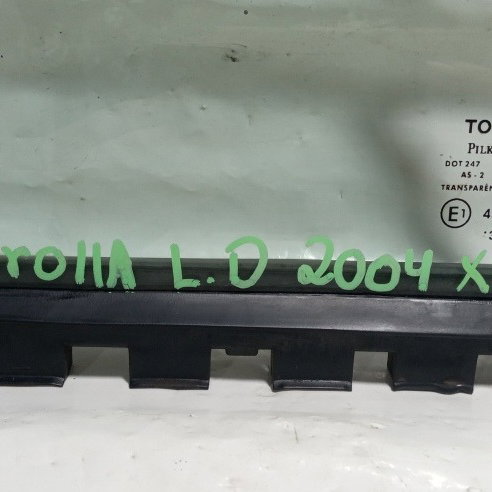 Vidro Lateral Traseiro Fixo Esquerdo Toyota Corolla Xli 2004