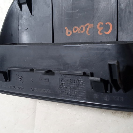 Moldura Computador Bordo Citroen C3 2006