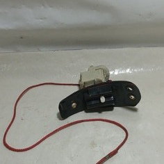 Trava Da Portinhola Tanque Fiat Stilo 2008