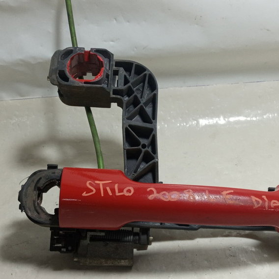 Maçaneta Externa Dianteira L. Esquerda Fiat Stilo 2008