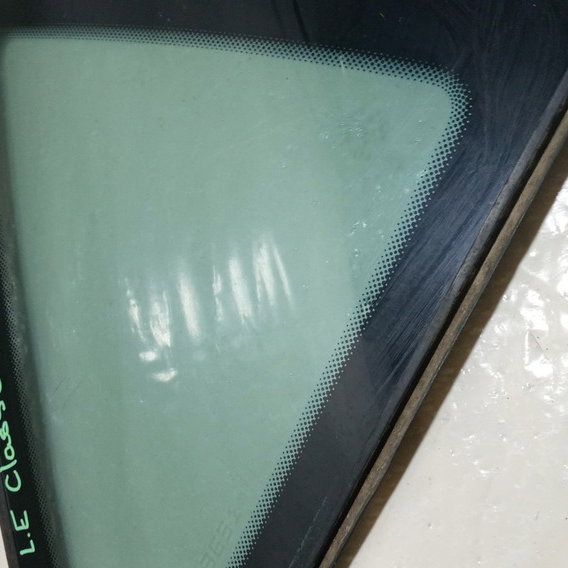 Vidro Fixo Inferior L. Esquerdo  Mercedes Benz Classe A 190