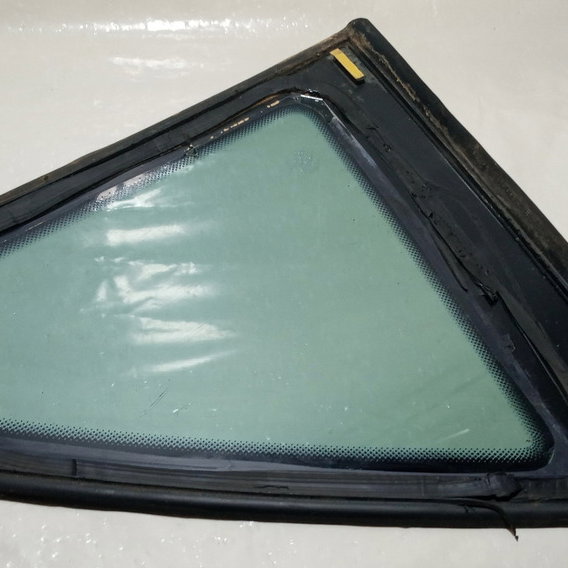 Vidro Fixo Inferior L. Esquerdo  Mercedes Benz Classe A 190