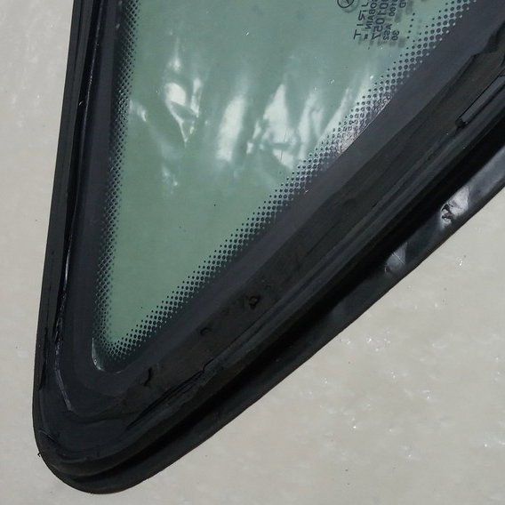 Vidro Fixo Tras. Superior L. Esq. Mercedes Benz Classe A 190
