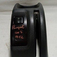 Moldura Console Freio De Mao Com Trava Peugeot 207 2012