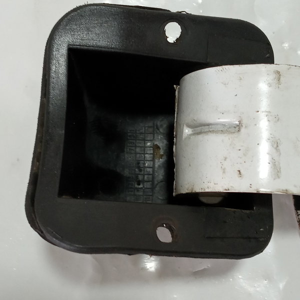 Portinhola Tanque Combustivel Gm Corsa Montana 2010 1.4