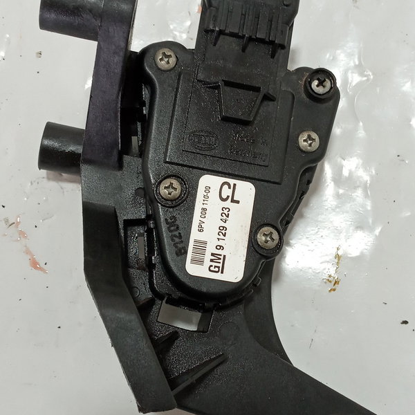 Sensor Pedal Acelerador Gm Corsa Montana 2010 1.4