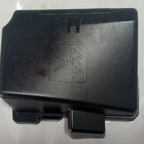 Tampa Caixa De Fusivel Peugeot 206 2005