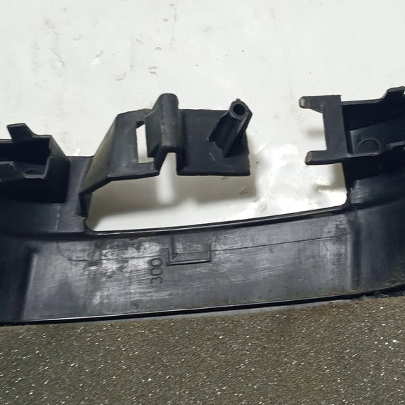 Acabamento L. Esquerdo Coluna Lateral  Peugeot 206 2005