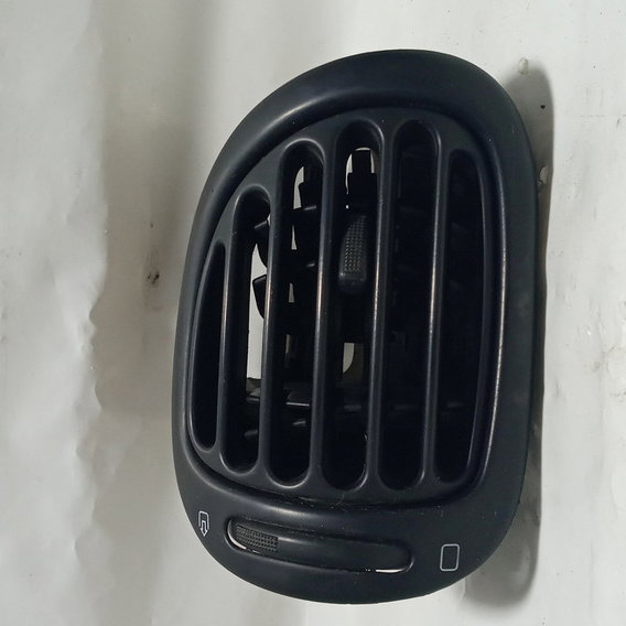 Difusor Ar Lado Esquerdo Peugeot  206 2005