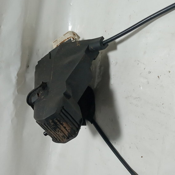 Fechadura Porta Dianteiro Direito Citroen C4 Pallas  2008