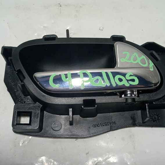 Maçaneta Interna Traseira Direita Citroen  C4 Pallas  2008 Traseira