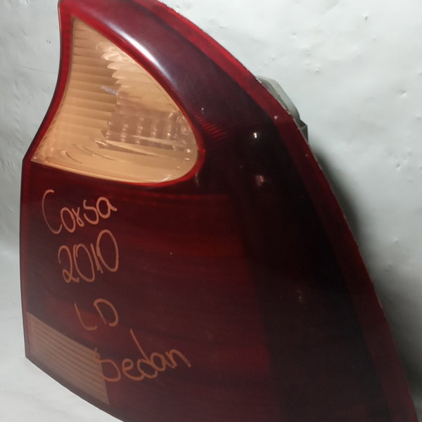 Lanterna Traseira Lado Direito Gm Corsa Sedan Maxx 2010 Direito Laranja-claro