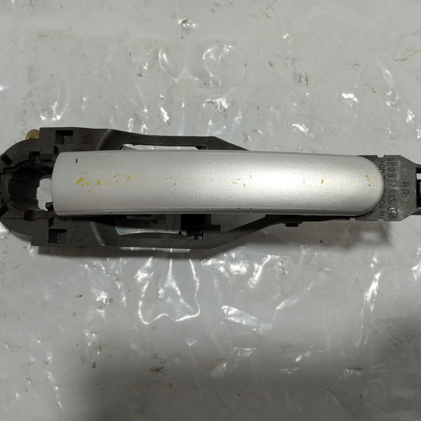 Maçaneta Externa Traseira Esquerda Vw Golf 2004