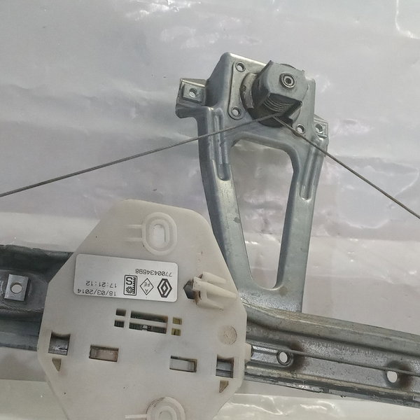 Máquina De Vidro Manual Traseira L.d Renault Clio 2015