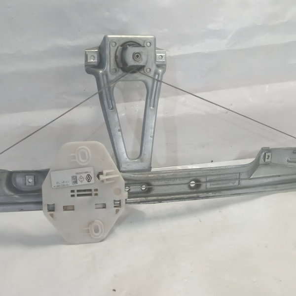 Máquina De Vidro Manual Traseira L.d Renault Clio 2015