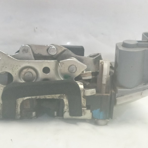 Fechadura Porta Traseira Fiat Siena L. Esquerdo 2010