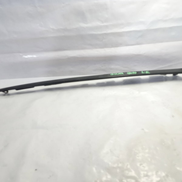 Acabamento Para Brisa Fiat Siena 2010 L..d