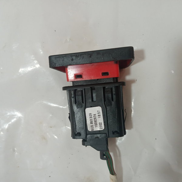 Botão Alerta Vw Gol G6 2012 Preto