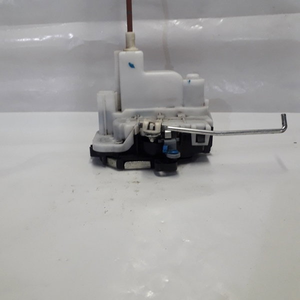 Fechadura Dianteira Direita Fiat Grand Siena 2013