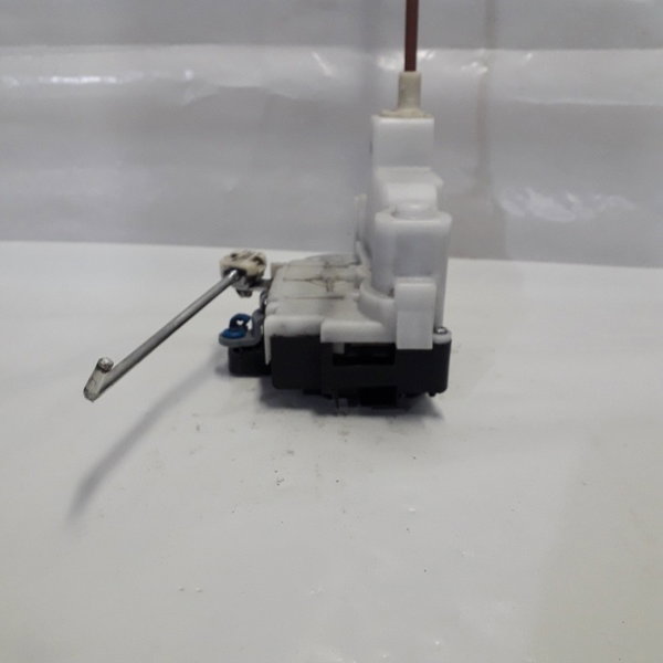 Fechadura Dianteira Direita Fiat Grand Siena 2013