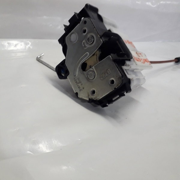 Fechadura Dianteira Direita Fiat Grand Siena 2013