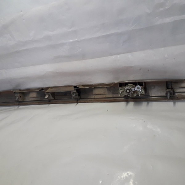 Friso Tampa Capo Toyota Corolla 2010 Traseiro Cinza