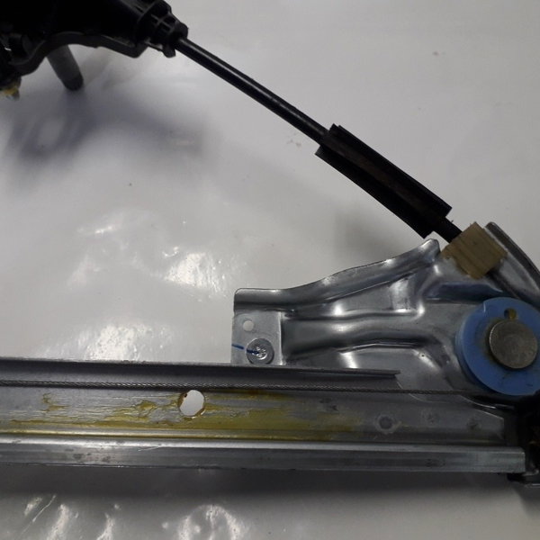 Máquina De Vidro Manual Fiat Grand Siena L.esquerdo Trás