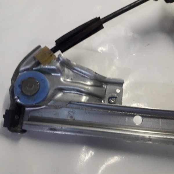 Máquina De Vidro Manual Fiat Grand Siena L.direito Trás