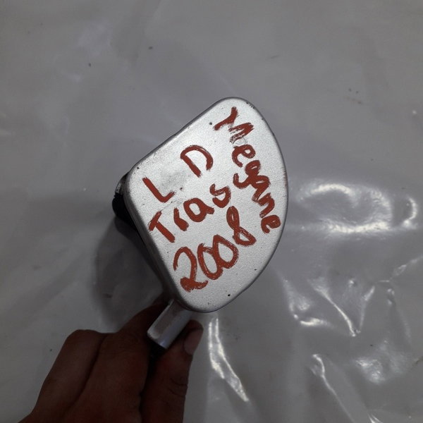 Limitador De Porta Traseira Direita Renault Megane 2008