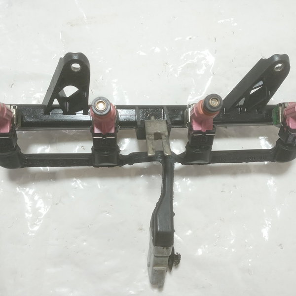 Flauta Com Os Bicos Injeção Citroen C3 2006 1.4 8v