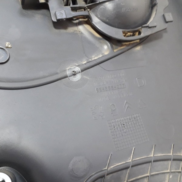 Forro De Porta Traseiro Direito Citroen C3 2006 4p