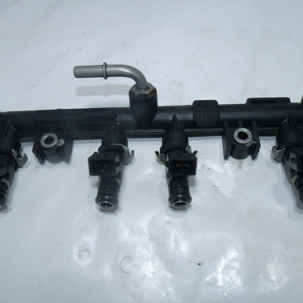 Flauta E Bico Injetor Fiat Uno Vivace 2012
