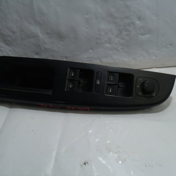 Botão Vidro Eletrico Dianteiro Esquerdo Vw Jetta 2010