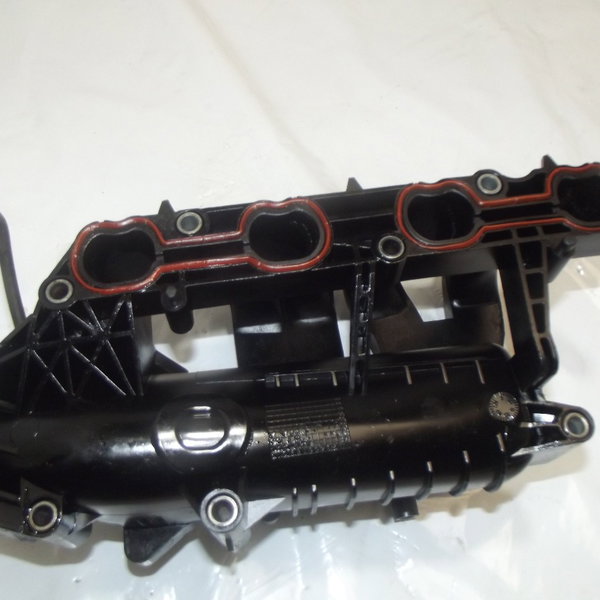 Coletor Admissão Com Tbi  Ford Courier 1.4 16v 1997